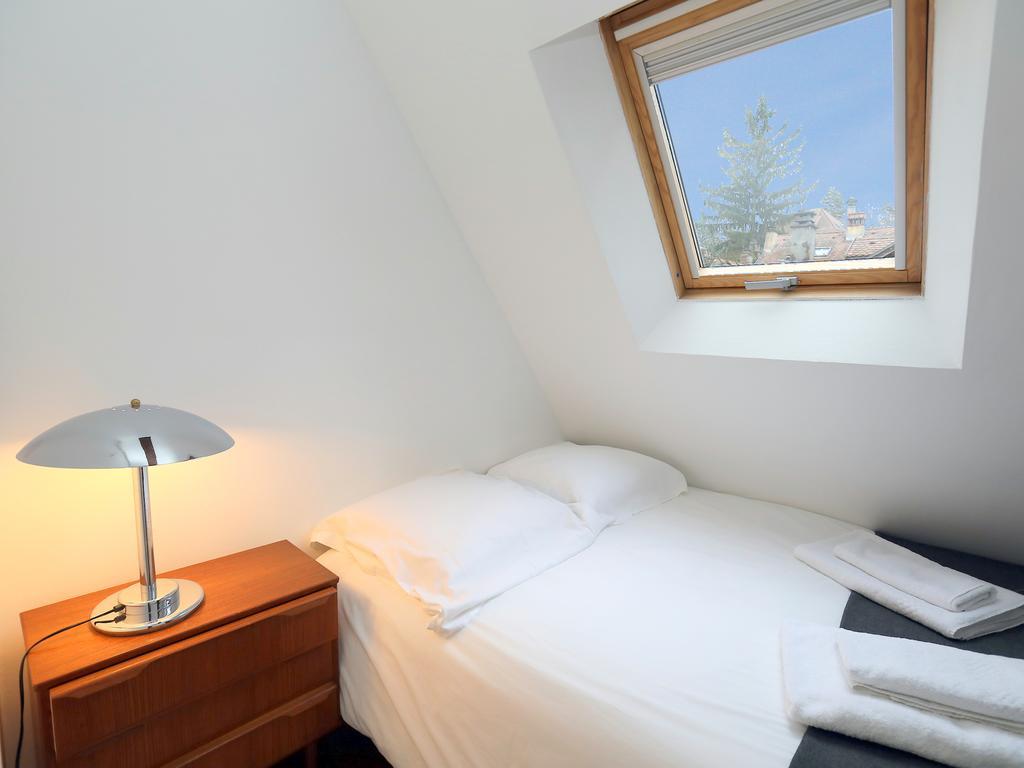 Folk Loft Apartment Анси Екстериор снимка
